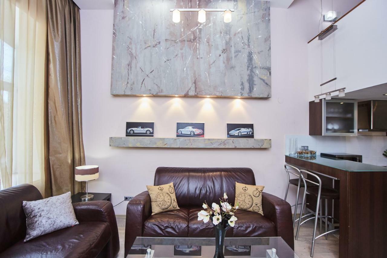 Langery Residence Central Apartments Odessa Exterior foto